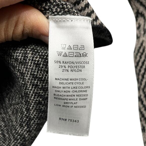 H By Halston Mock Turtleneck Sweatshirt/ Size-Medium - Picture 4 of 7